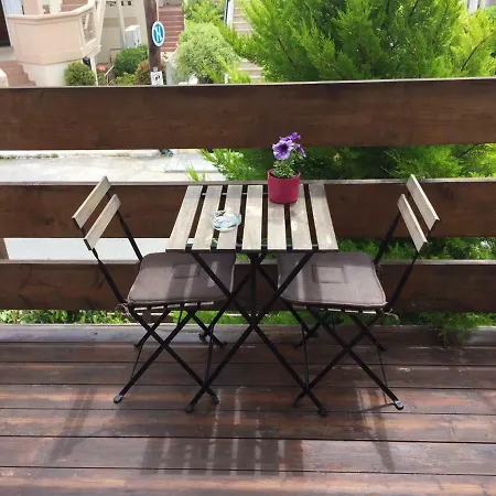 Sunrise Suites Aparthotel