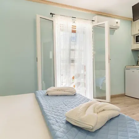 Sunrise Suites Hotel apartamentowy Kato Daratso